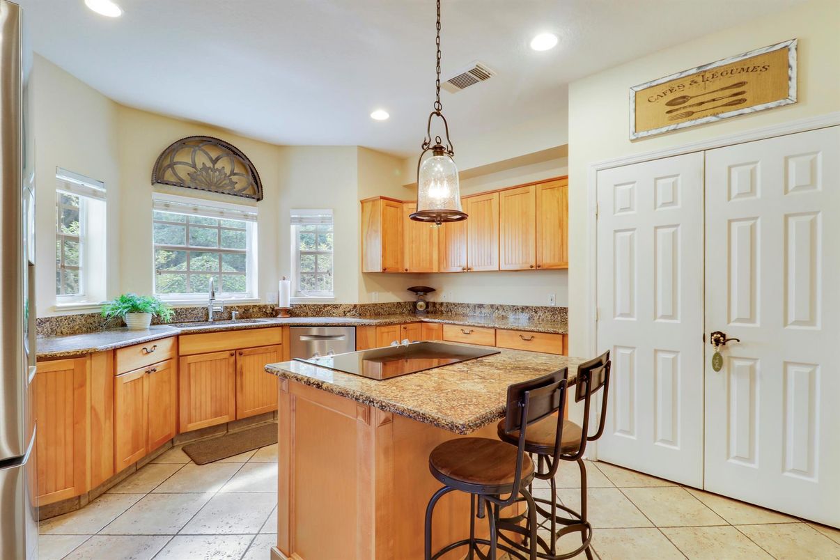 Interior, Kitchen, Pendant Lights, Recessed Lighting