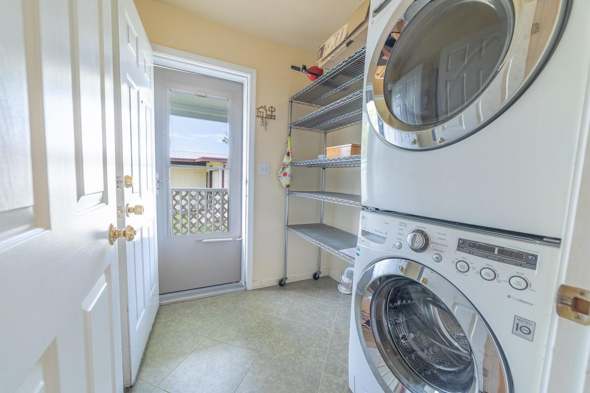 Interior, Utility Closets, Washer