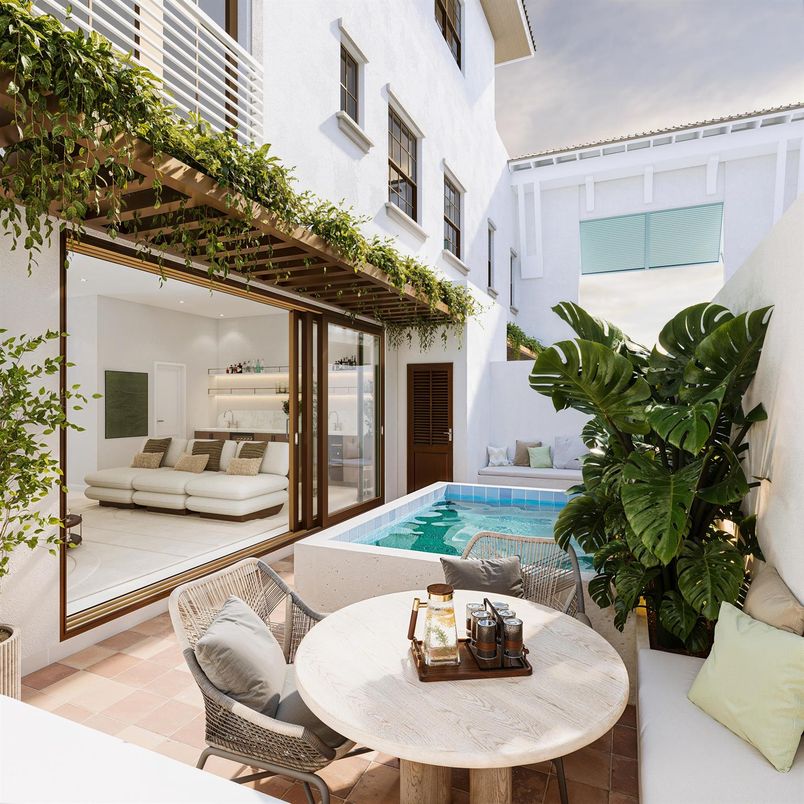 Exterior, Pool