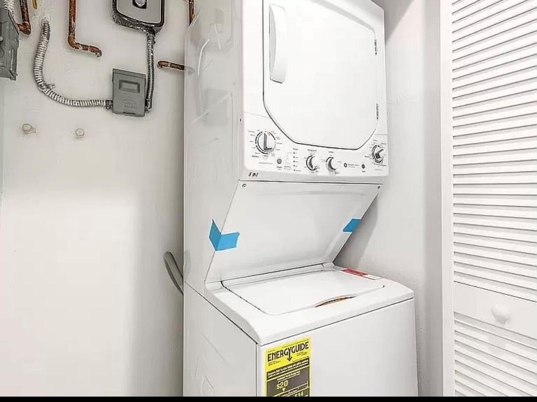 Interior, Utility Closets, Washer