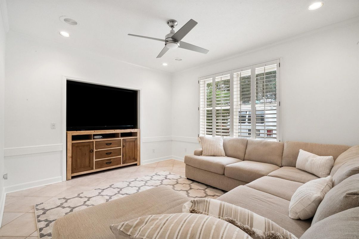 Interior, Living room, Recessed Lighting
