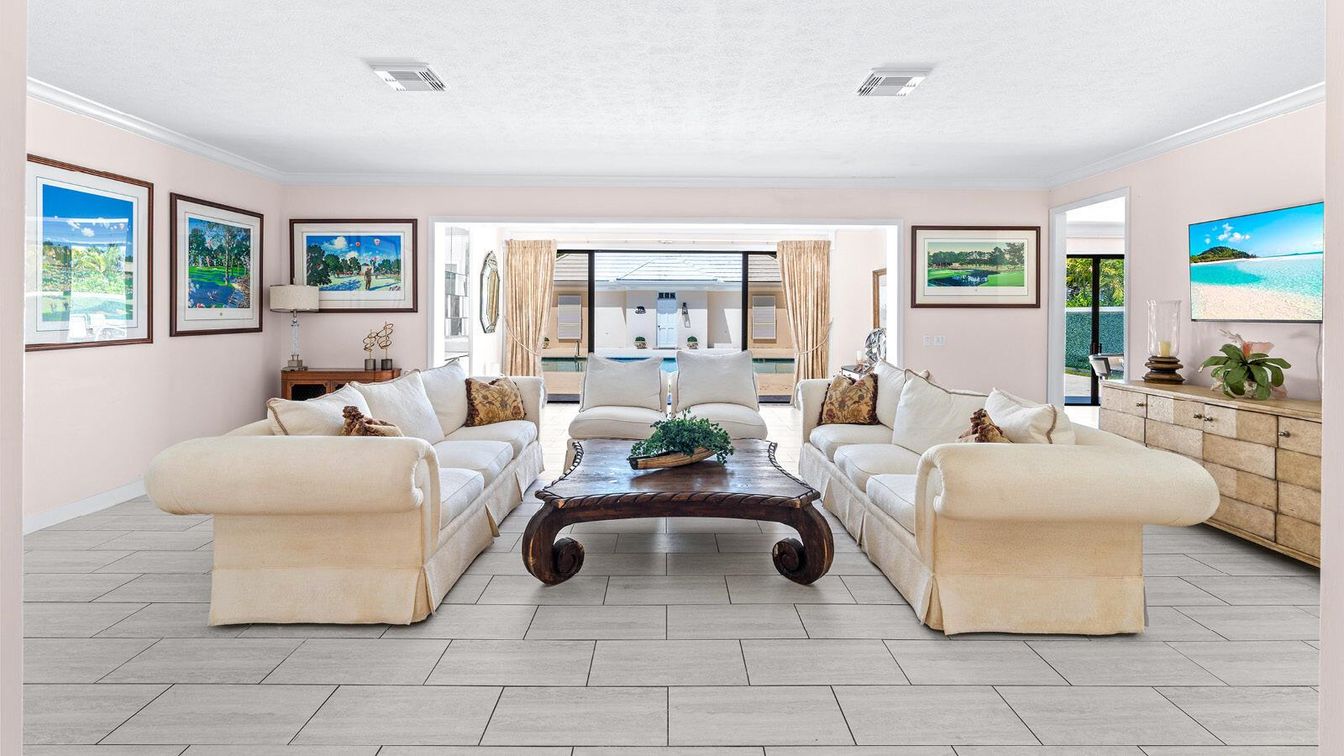Interior, Living room