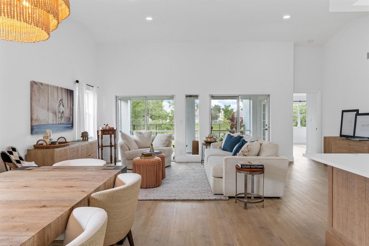 Dining room, Interior, Living room, Recessed Lighting, Wood Texture Flooring