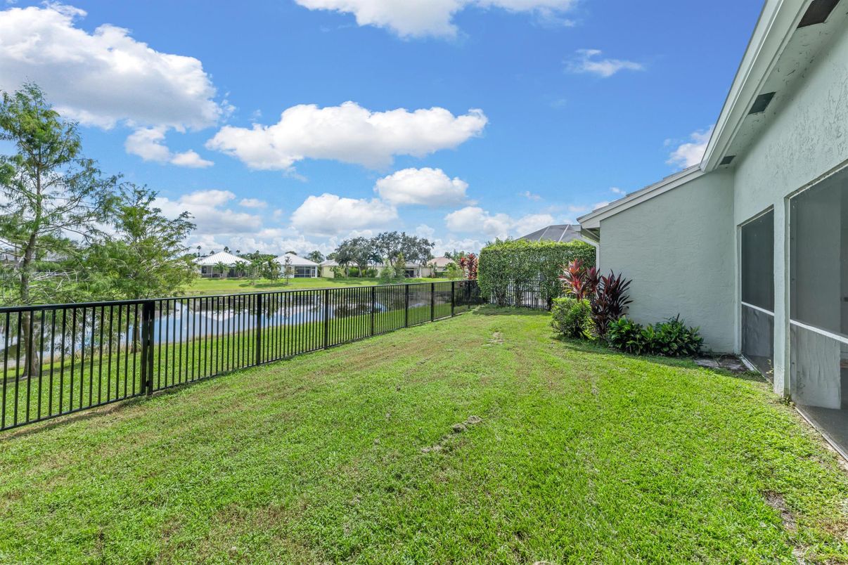 Backyard, Exterior, Water