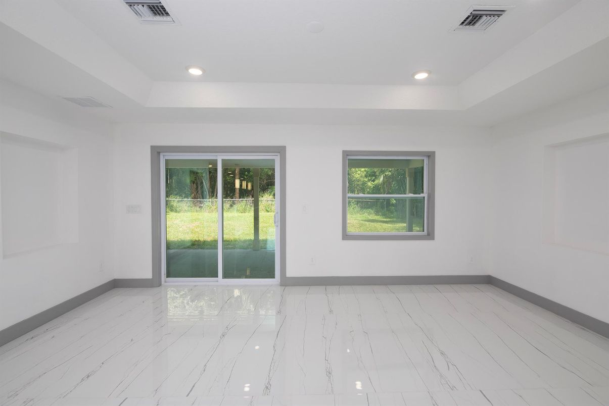 Empty room, Interior, Marble, Recessed Lighting
