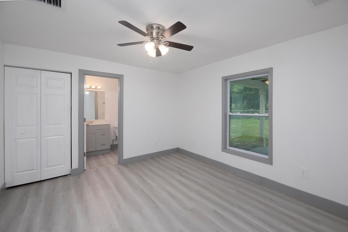 Bathroom, Empty room, Interior