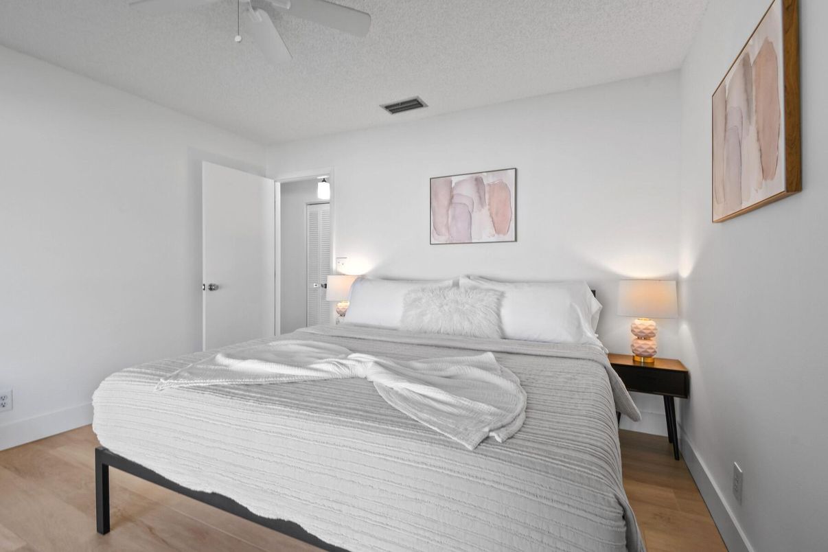 Bedroom, Interior, Wood Texture Flooring