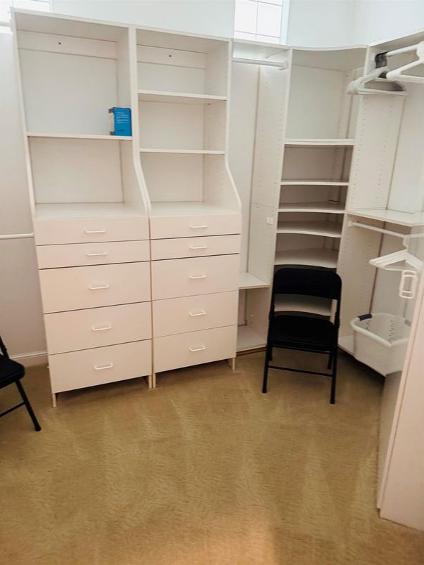 Interior, Walk-in Closets