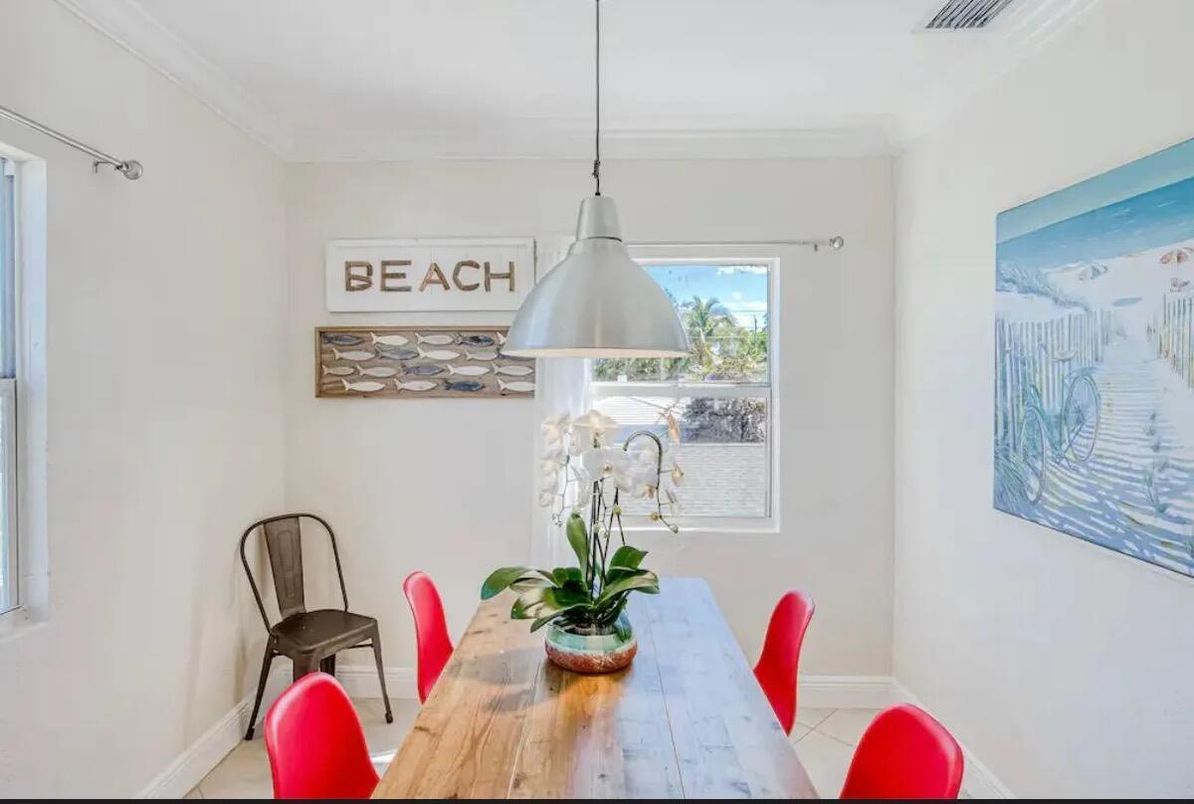 Dining room, Interior, Pendant Lights