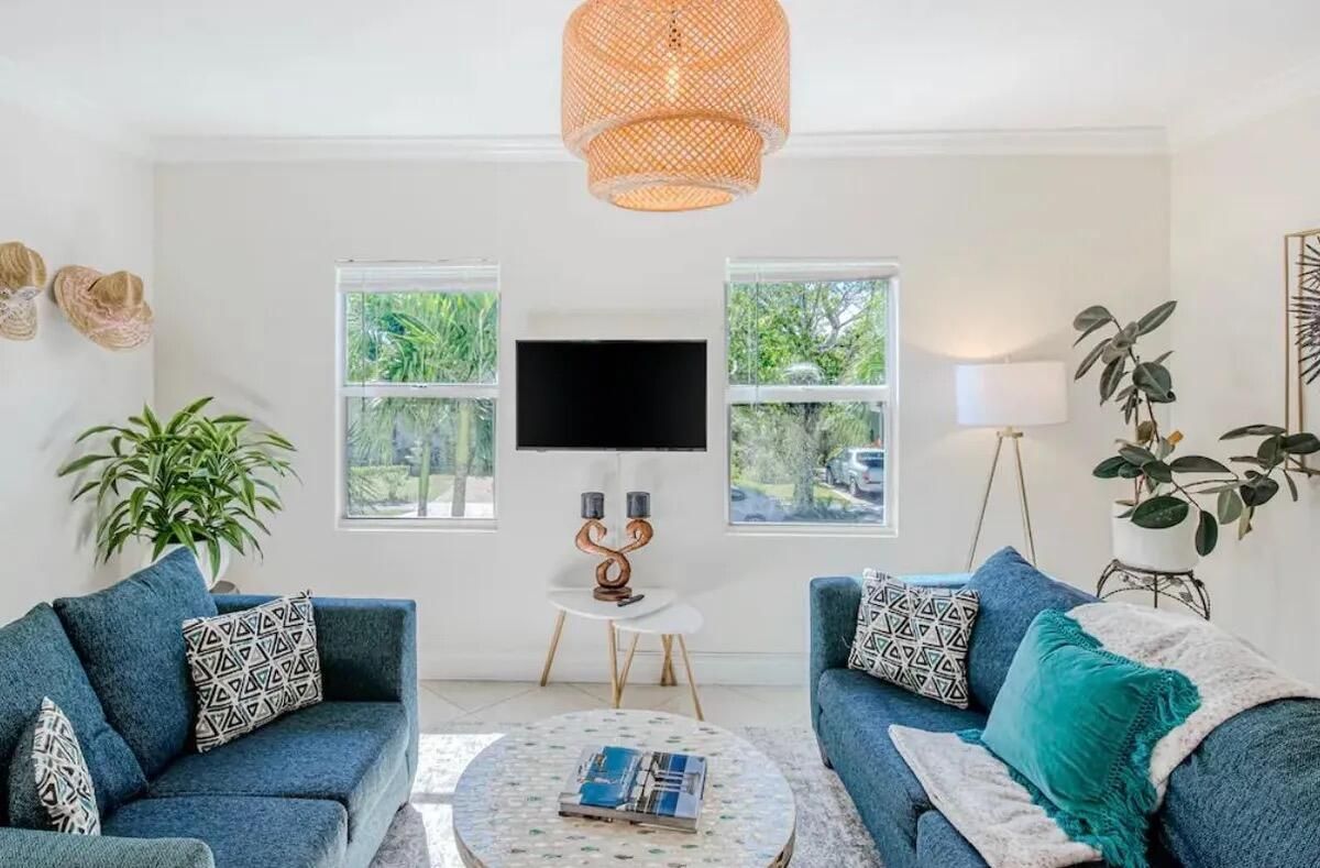 Interior, Living room