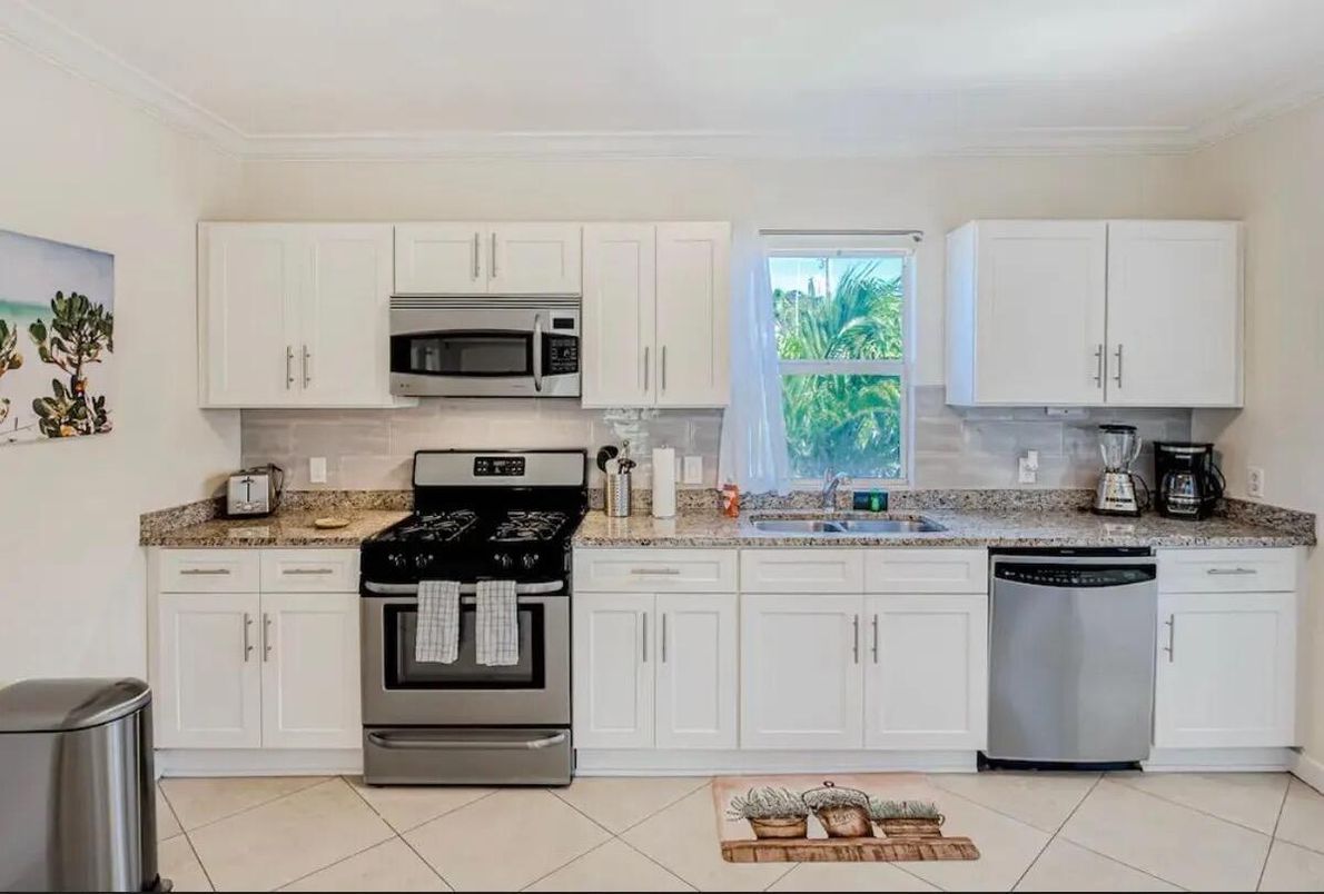 Interior, Kitchen, Stainless Steel Appliances