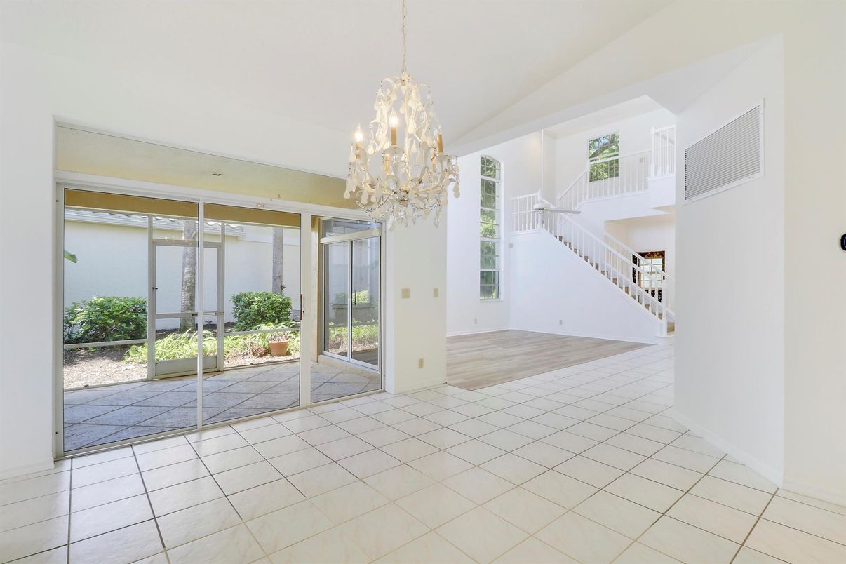 Chandelier, Empty room, Interior