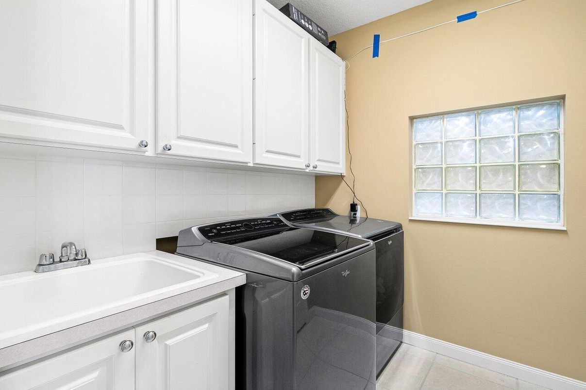Interior, Washer