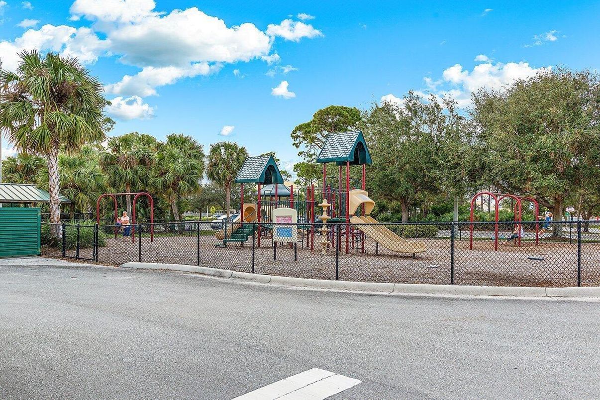 Backyard, Exterior, Playground