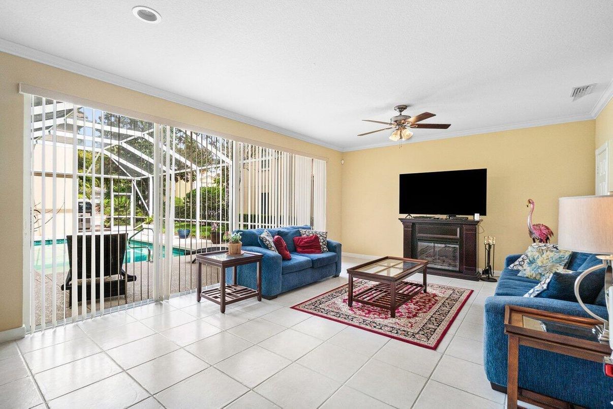 Fireplace, Interior, Living room, Recessed Lighting, Sun Room