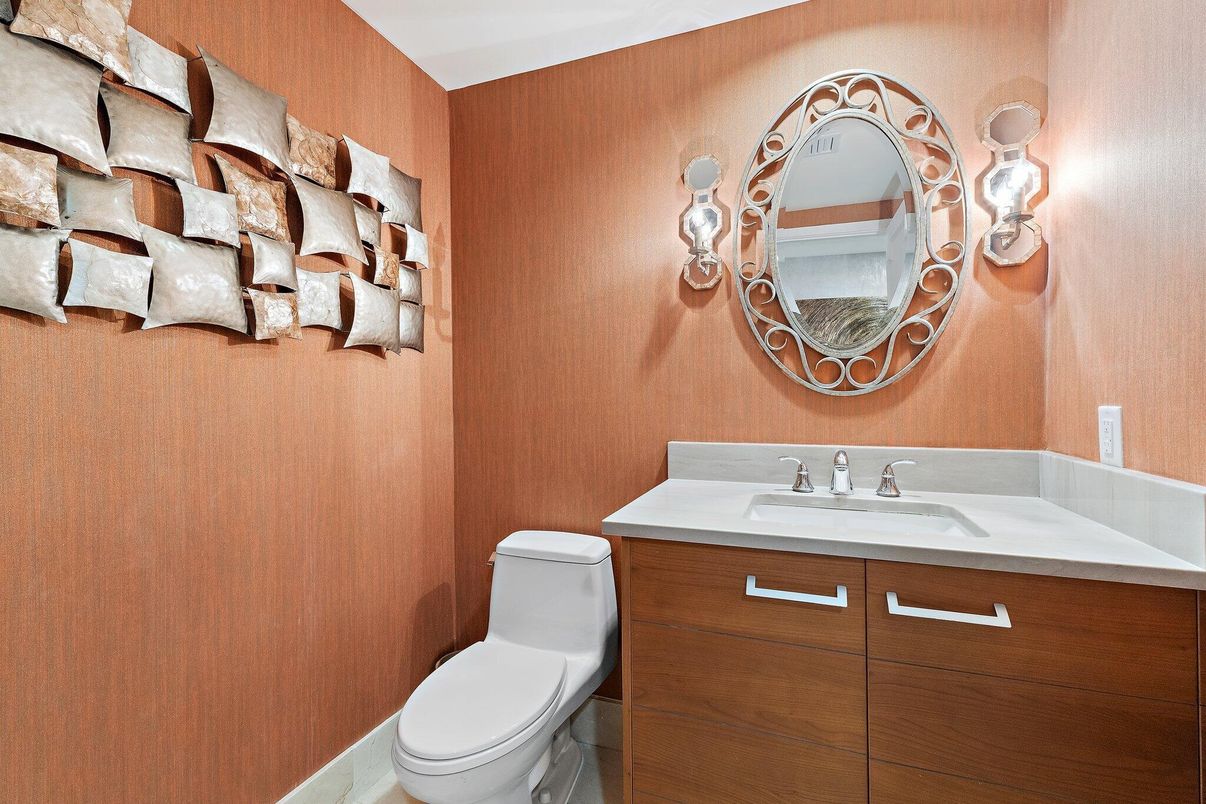 Bathroom, Interior