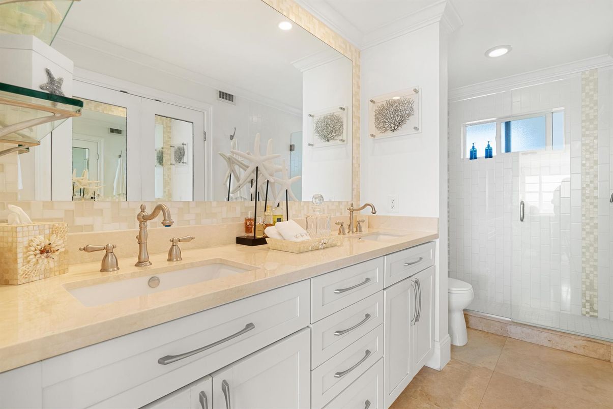 Bathroom, Dual Sink Vanities, Glass Shower, Interior, Recessed Lighting