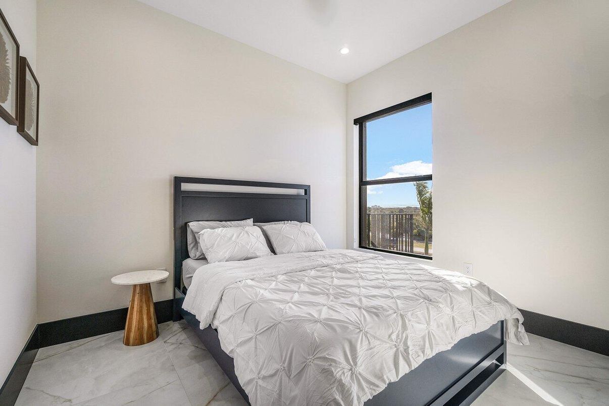 Bedroom, Interior, Marble, Recessed Lighting