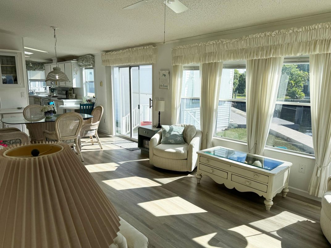 Dining room, Interior, Kitchen, Pendant Lights, Wood Texture Flooring