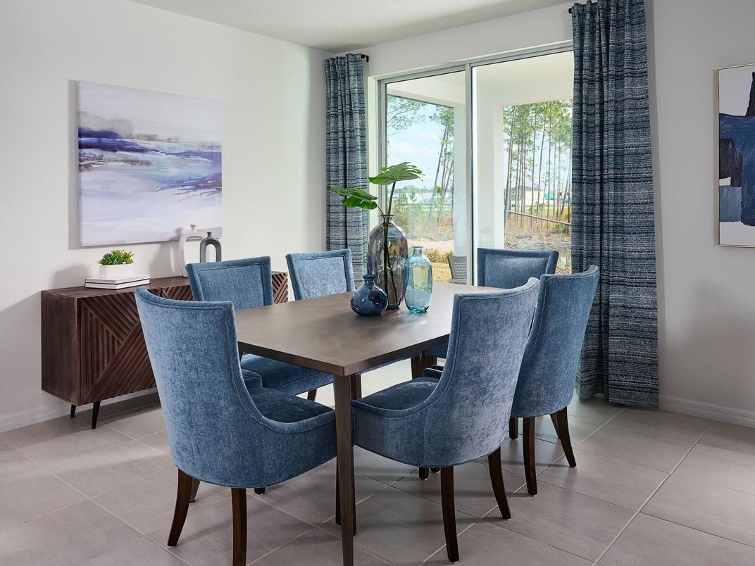 Dining room, Interior