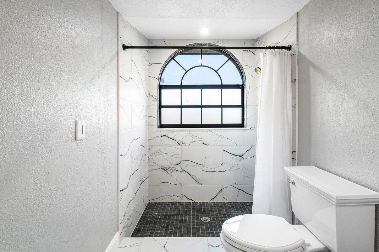 Bathroom, Interior, Marble Walls
