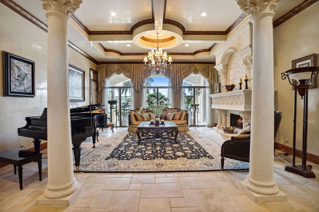Chandelier, Fireplace, Interior, Living room, Piano, Recessed Lighting