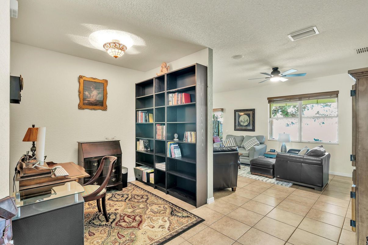 Interior, Living room, Piano