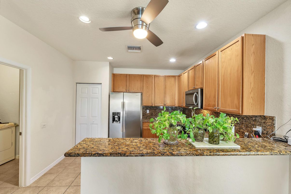 Interior, Kitchen, Recessed Lighting