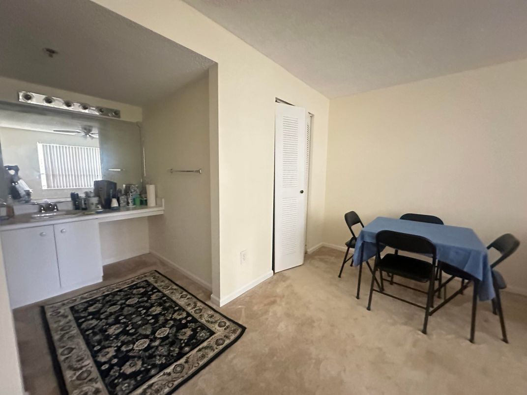 Dining room, Interior