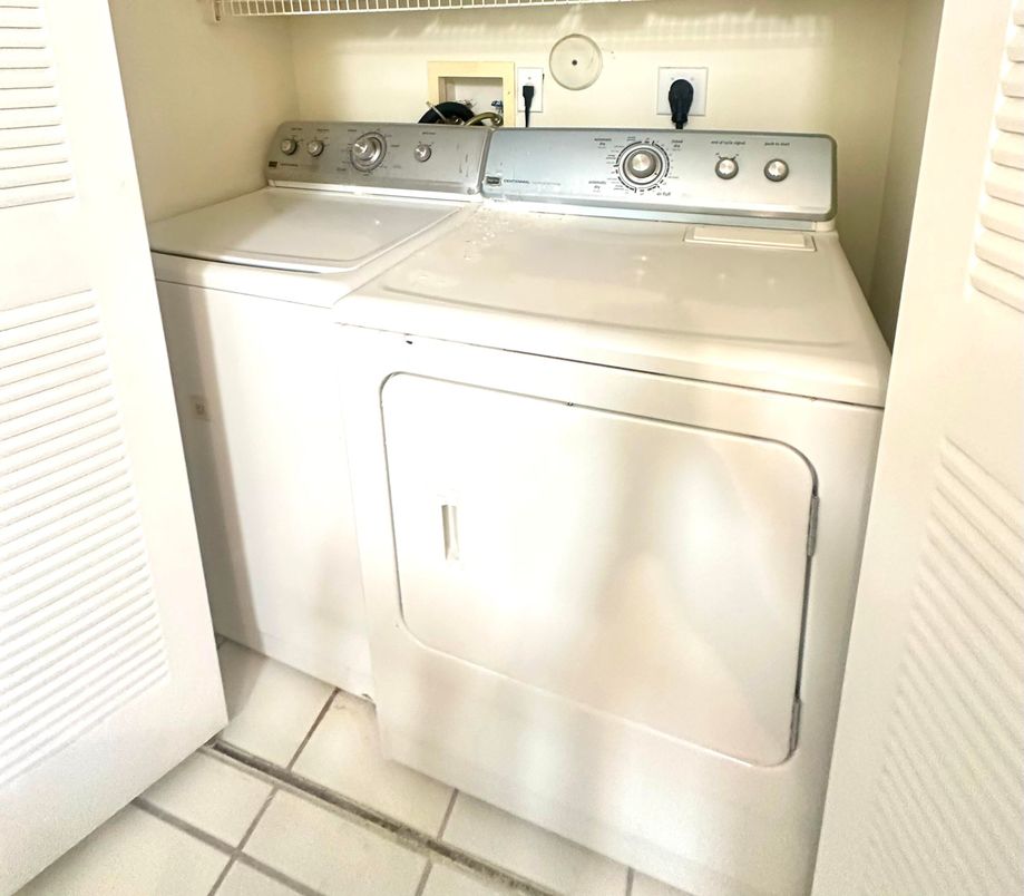 Interior, Utility Closets, Washer