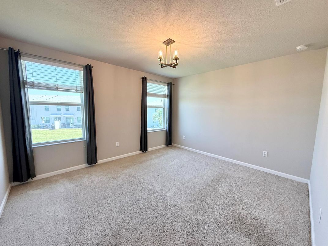 Chandelier, Empty room, Interior