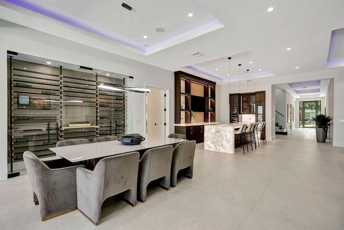 Dining room, Interior, Pendant Lights, Recessed Lighting, Wine Storage