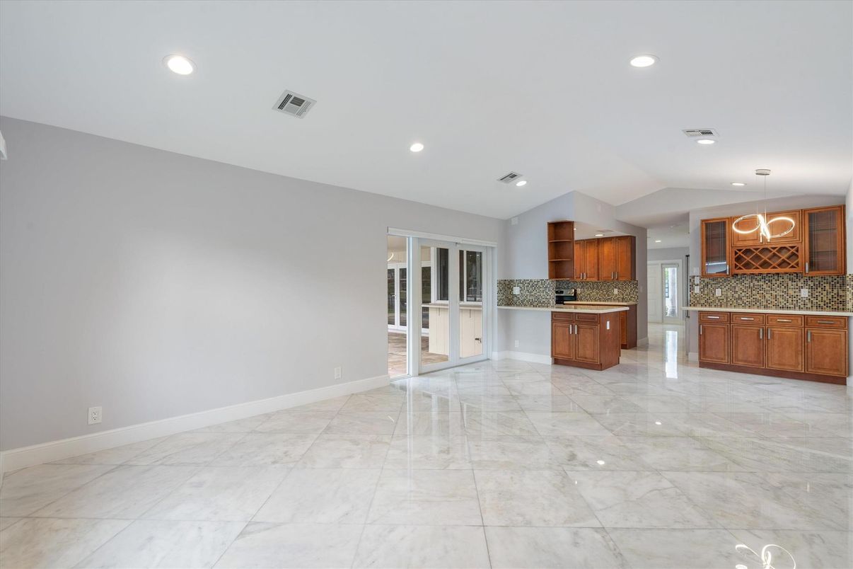Empty room, Interior, Kitchen, Pendant Lights, Recessed Lighting