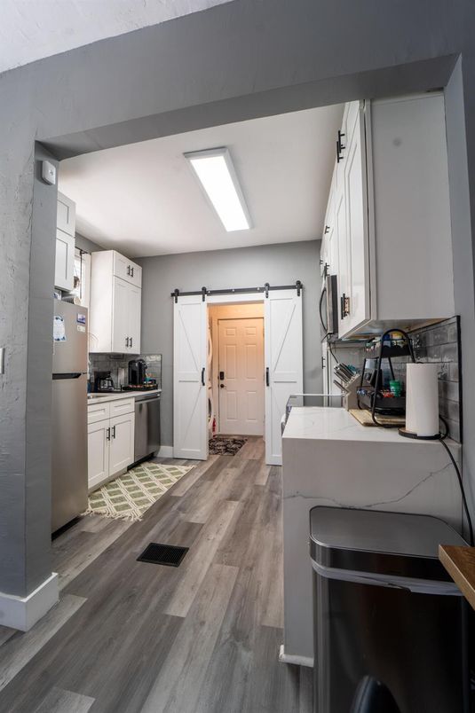 Interior, Kitchen, Stainless Steel Appliances, Wood Texture Flooring
