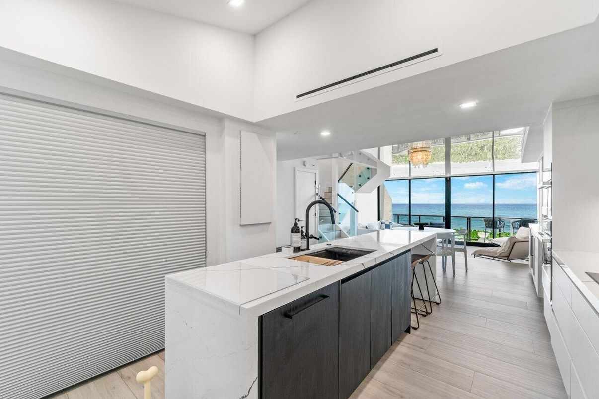 Interior, Kitchen, Recessed Lighting, Water, Wood Texture Flooring