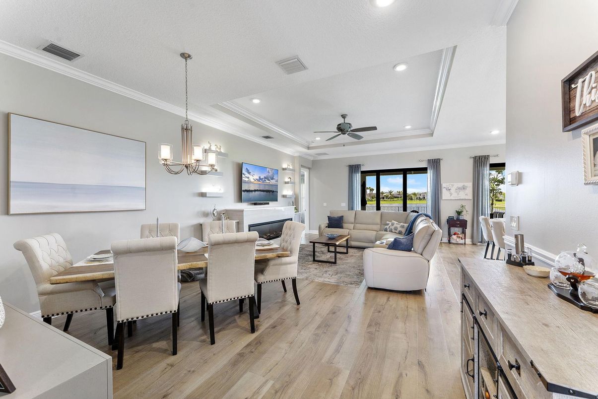 Chandelier, Dining room, Interior, Living room, Pendant Lights, Recessed Lighting, Wood Texture Flooring