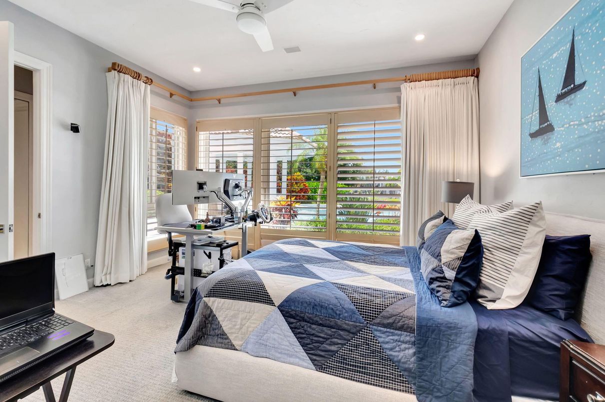 Bedroom, Home Office, Interior, Recessed Lighting