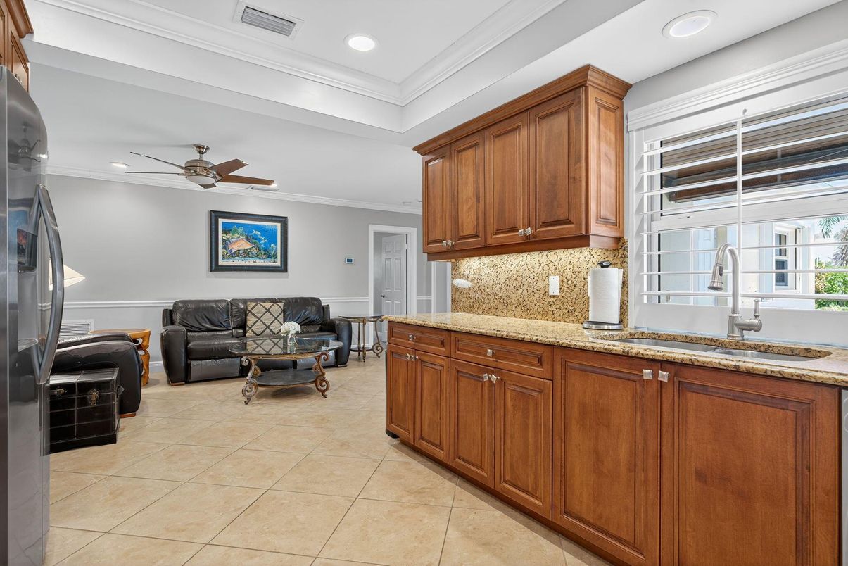 Interior, Kitchen, Living room, Recessed Lighting