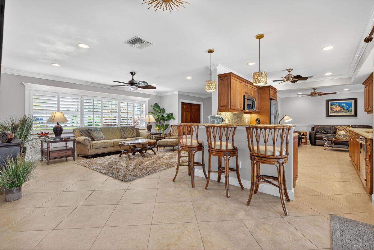 Interior, Kitchen, Living room, Pendant Lights, Recessed Lighting
