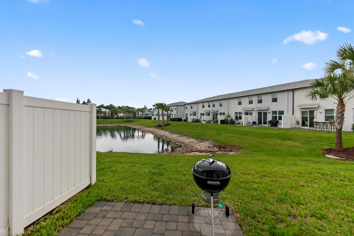 Backyard, Exterior, Water