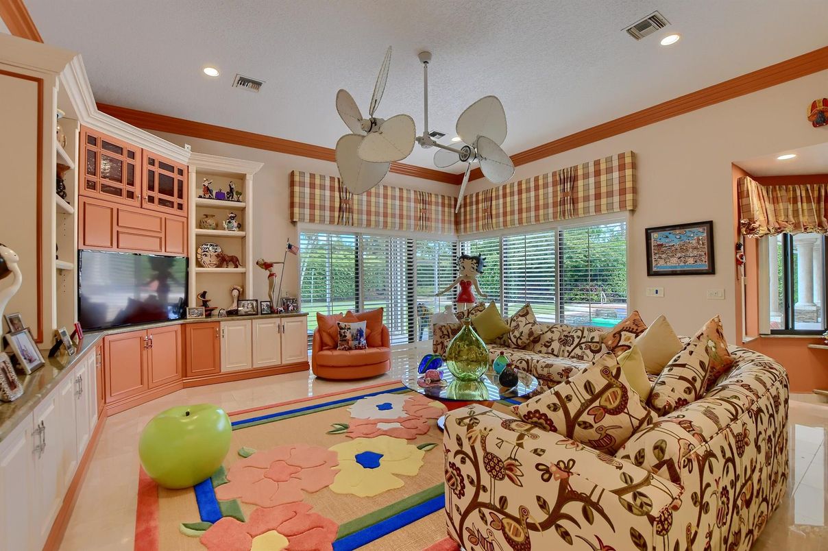 Interior, Living room, Recessed Lighting