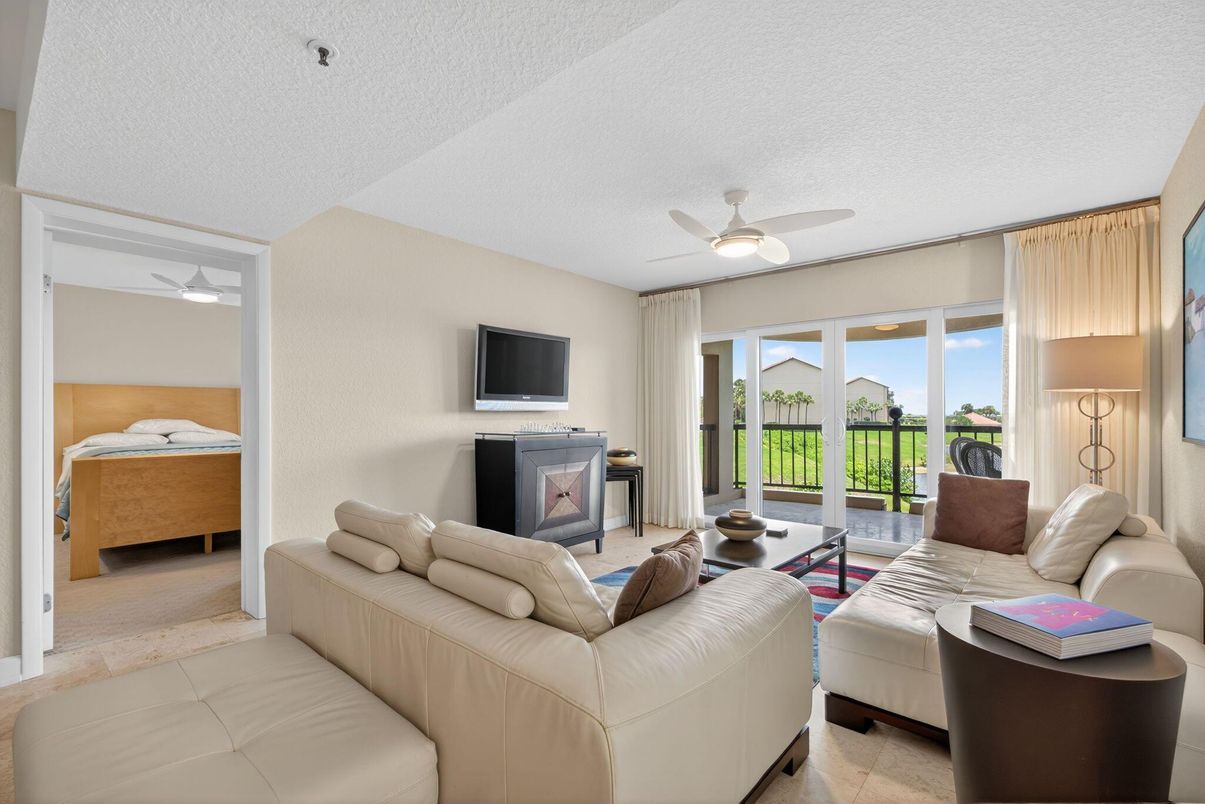 Bedroom, Interior, Living room