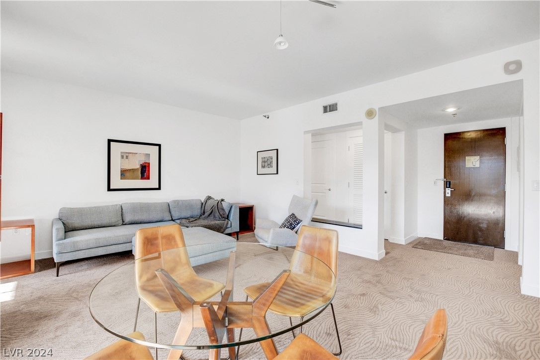 Interior, Living room, Pendant Lights