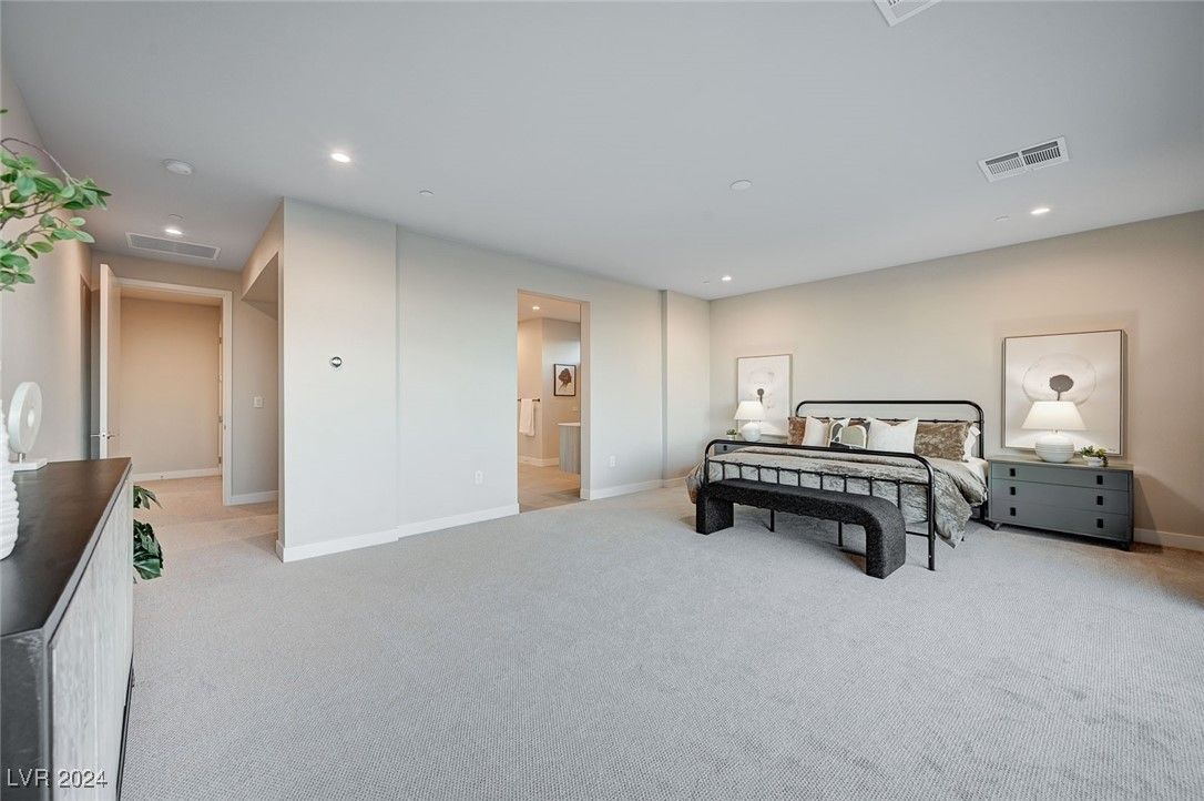 Bedroom, Interior, Recessed Lighting