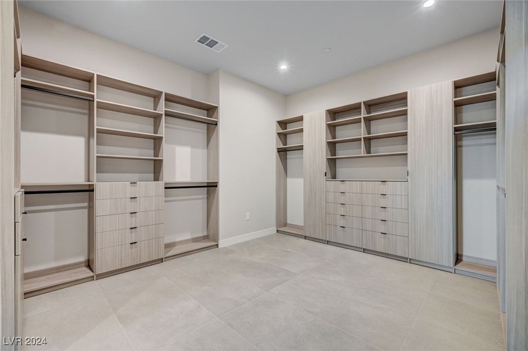 Interior, Recessed Lighting, Walk-in Closets