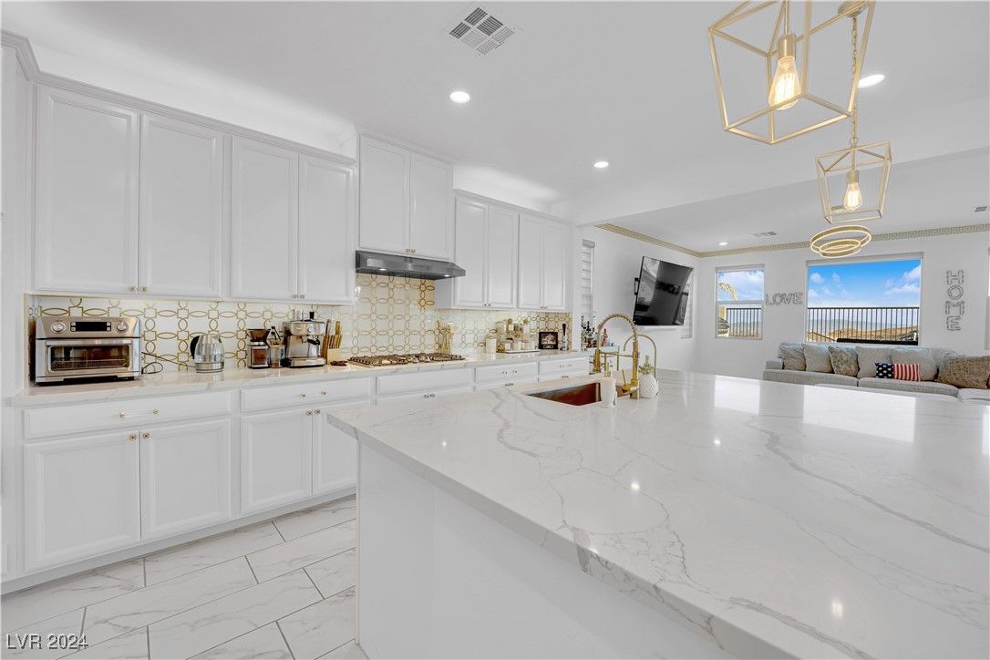 Interior, Kitchen, Marble, Pendant Lights, Recessed Lighting