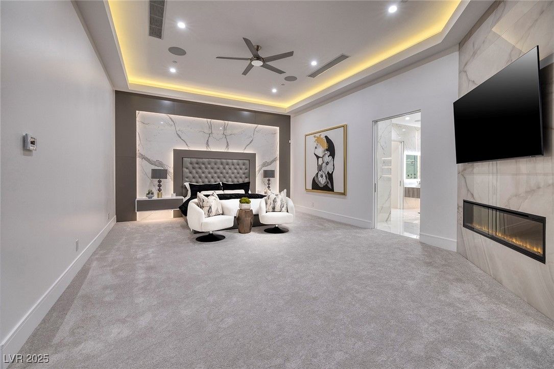 Fireplace, Interior, Living room, Marble Walls, Recessed Lighting
