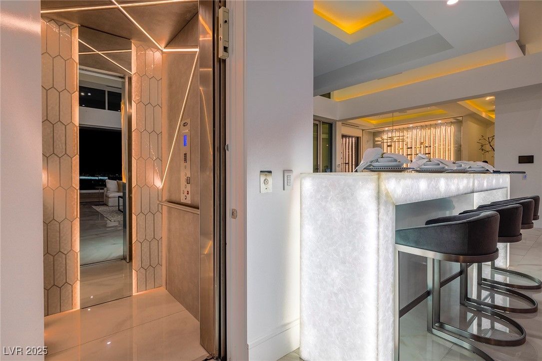 Interior, Recessed Lighting