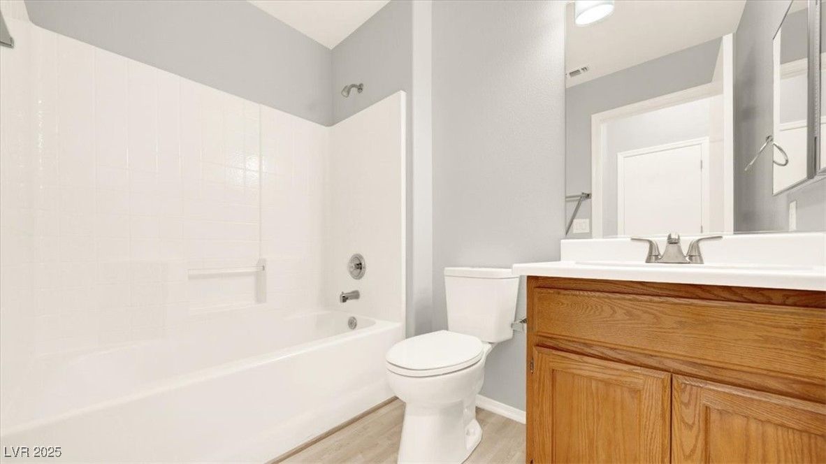 Bathroom, Interior, Recessed Lighting, Wood Texture Flooring