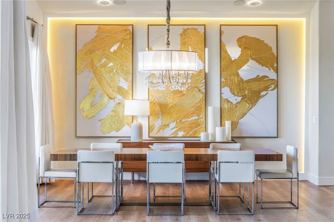 Dining room, Interior, Pendant Lights, Recessed Lighting, Wood Texture Flooring